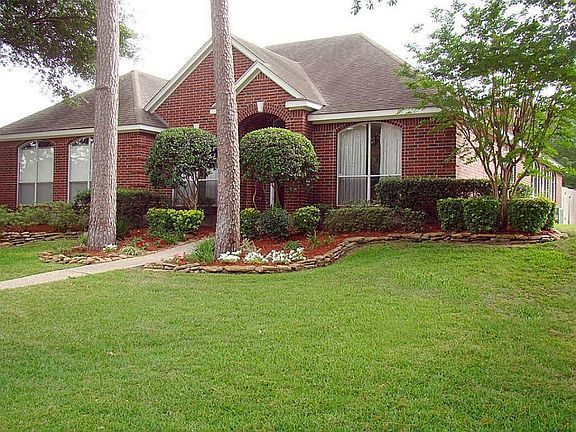 2nd image of 6927 Queensclub Dr