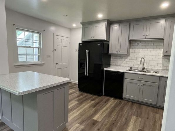 400 N Webb Ave #6