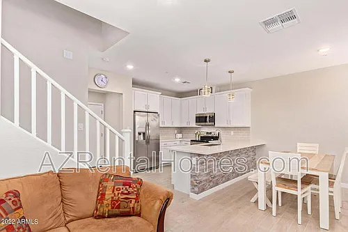 155 N Lakeview Blvd #136 Photo 1
