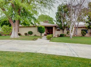 5 Panorama Dr, Bakersfield, CA 93305
