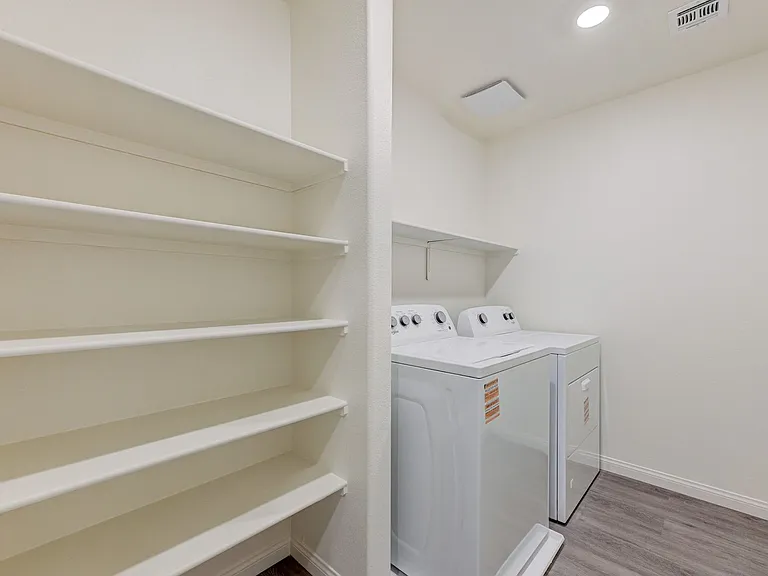 501 Red Lovebird Ave — Photo 43