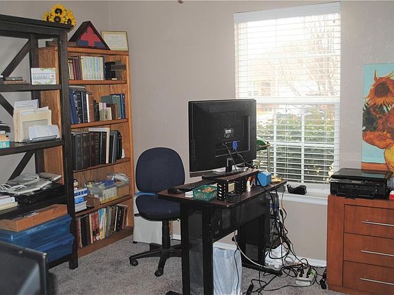 4th image of 8409 SW 47th Cir