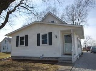 209 Race St, Cambridge, IA 50046