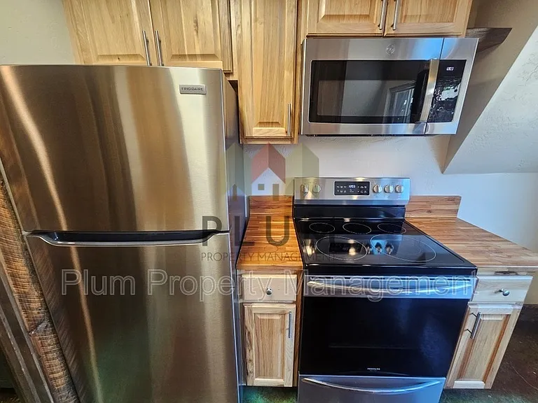 213 Sommers St #1-A — Photo 6