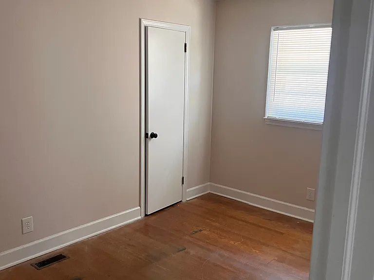 311 Pinecrest Ave #A — Photo 2