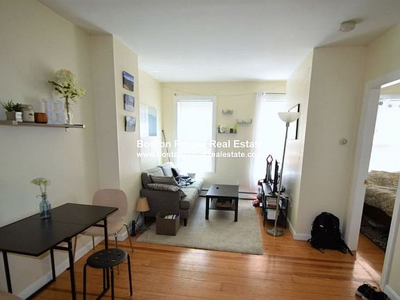 77 Phillips St. #2 Boston - Beacon Hill Unit Photo 1 (1)