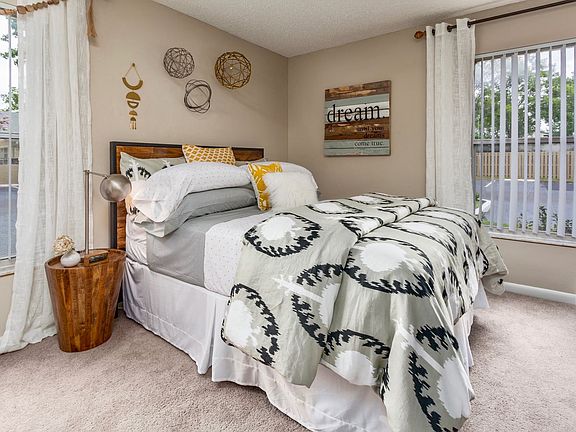 5th image of 7325 Goldenpointe Blvd #7313-205