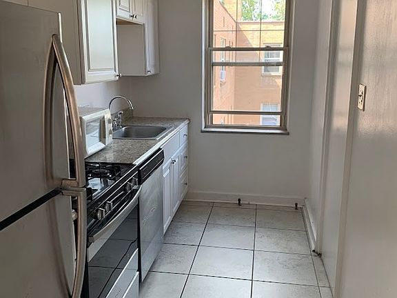 3rd image of 5506 5th Ave #306D