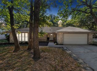 2012 Edgebrook Ct, Arlington, TX