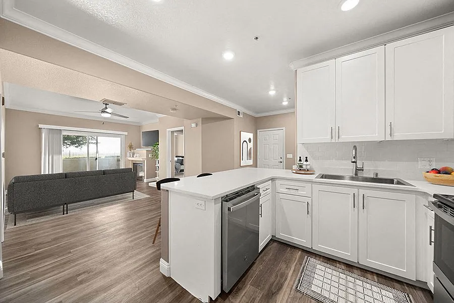 Stonelake Apartments Homes — Photo 2