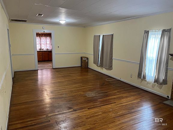 4th image of 5055 Overlook Rd