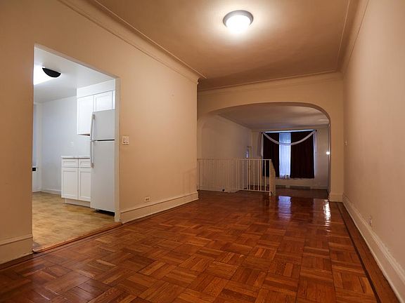2nd image of 170 E Hartsdale Ave APT 3C