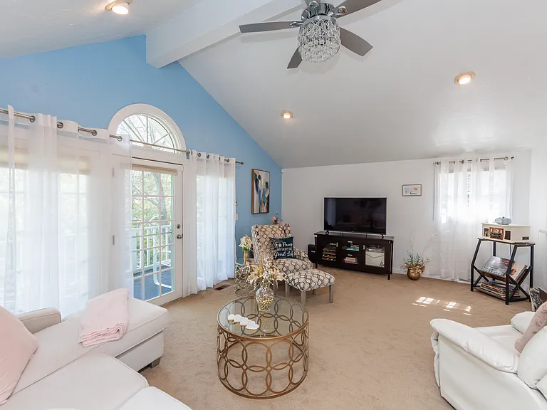 30 Cableknoll Ln — Photo 31