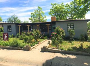 910 N Buena Vista Ave, Farmington, NM 87401