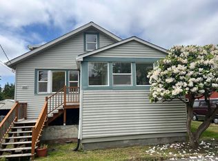 9243 1st Ave NW, Seattle, WA 98117