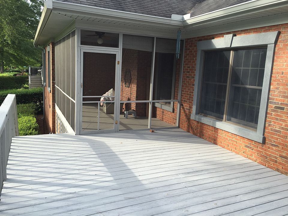 Screened porch and deck 