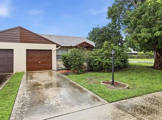 8501 BLUE CYPRESS Drive, Lake Worth, FL 33467