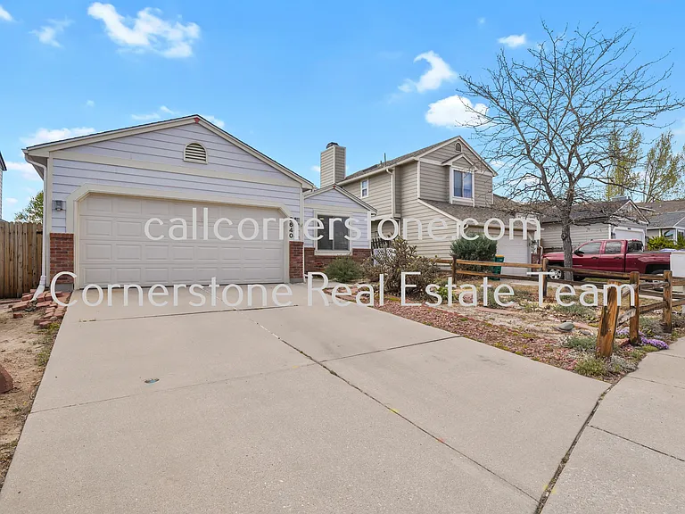 8640 Boxelder Dr — Photo 3