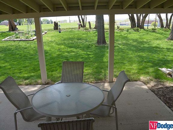 2nd image of 15253 Y St
