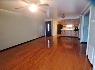 70 Dion Ct APT 4, Shady Cove, OR