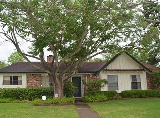 9206 Sharpcrest St, Houston, TX 77036