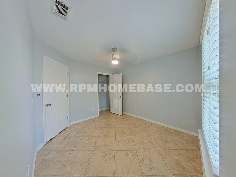 7933 Skyview Blvd — Photo 12