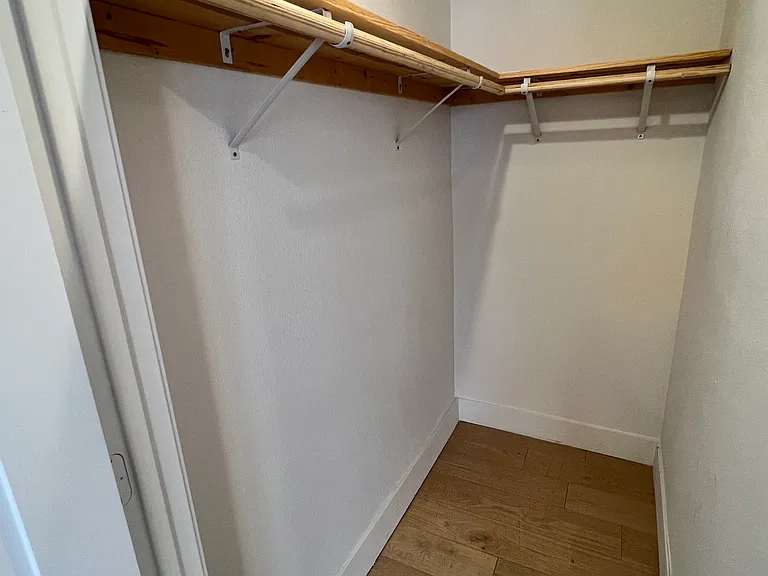 4336 Toland Way — Photo 33