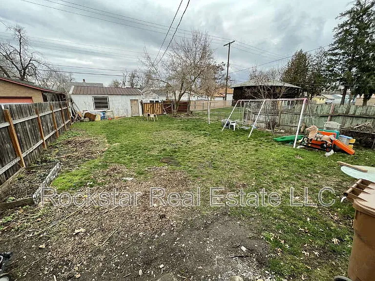 519 E Ermina Ave — Photo 26