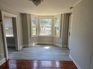 32 Clinton Ave #4, New Haven, CT 06513