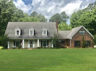 515 N Springlake Cir, Terry, MS 39170