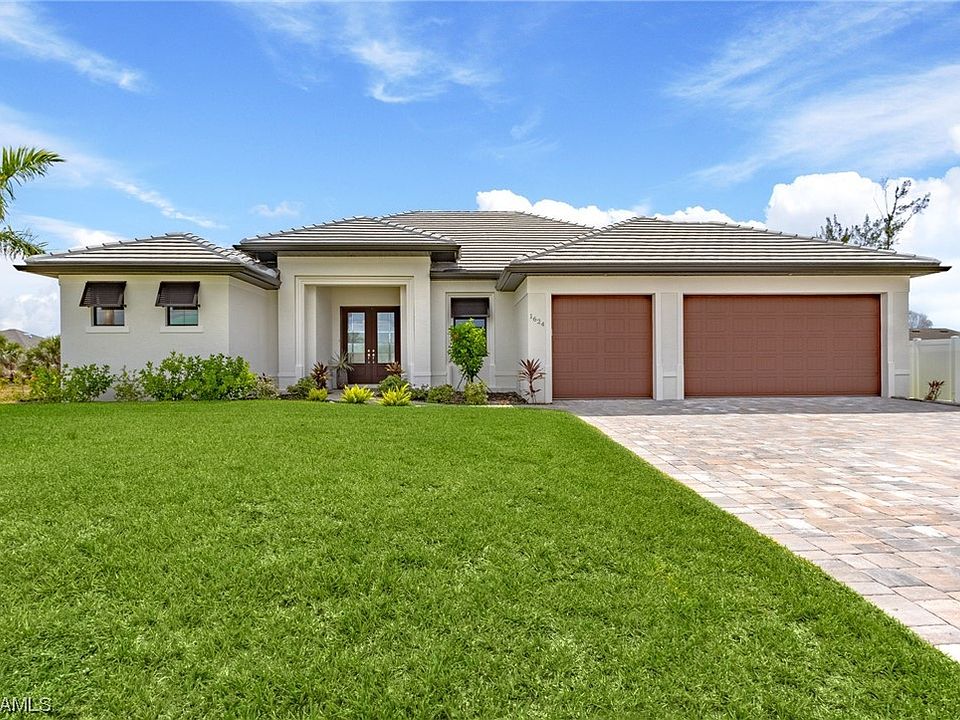 1st image of 1624 NW 39th Ave