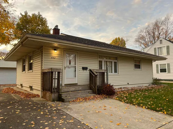 443 Stockford Dr, Adrian, MI 49221