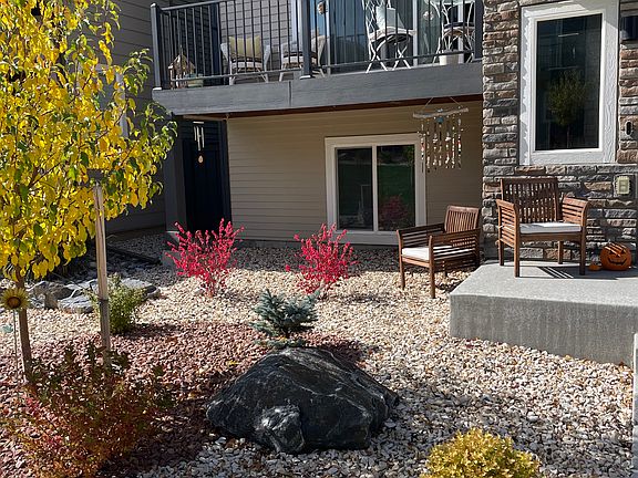 2nd image of 6759 Lily Mountain Ln