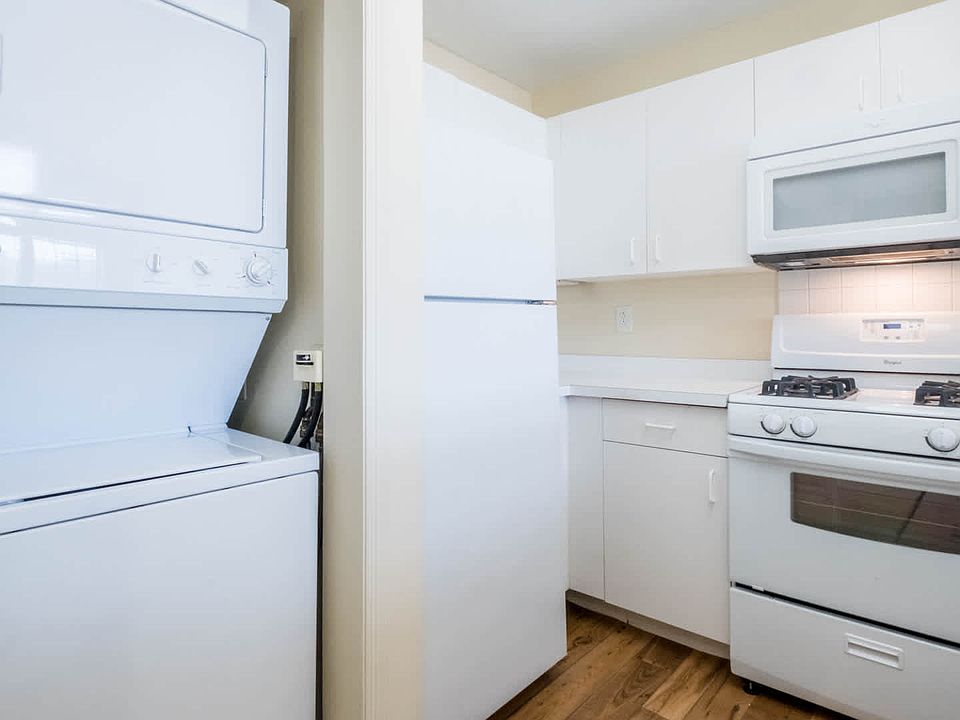 Fairfield 100 St Stamford CT Zillow