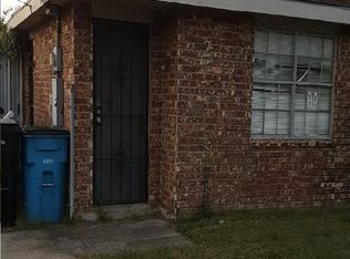 2808 Daniel Dr, Violet, LA 70092