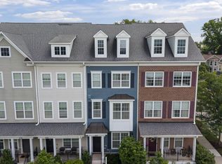 202 Meridian Ln, Towson, MD 21286