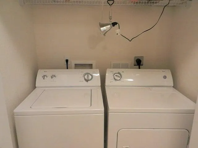 4870 Bonsai Cir #200 — Photo 13