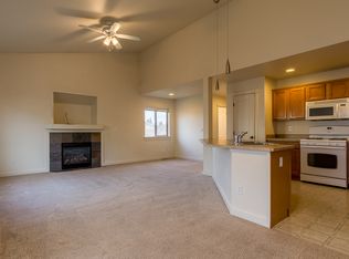 20844 NE Sierra Dr #2, Bend, OR 97701