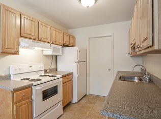 235 Dorchester Dr #40, Cranbury, NJ 08512