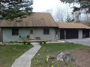9849 Birdie Dr, Stanwood, MI 49346