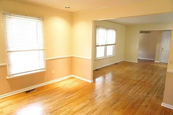 Dining Room/Living Room