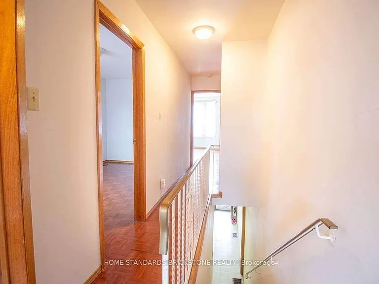 140 Essex St #2 — Photo 8