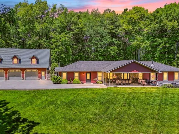 2198 Adelphia State Rd, Wellston, OH 45692
