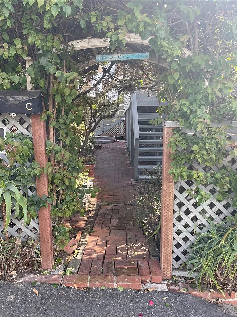 1 bed, 500 sqft, $2,950 — Photo 1