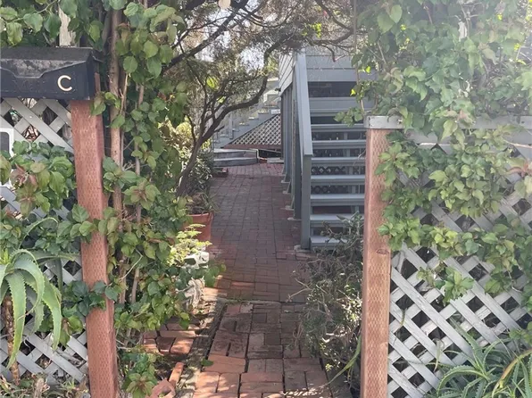 31696 3rd Ave #C, Laguna Beach, CA 92651