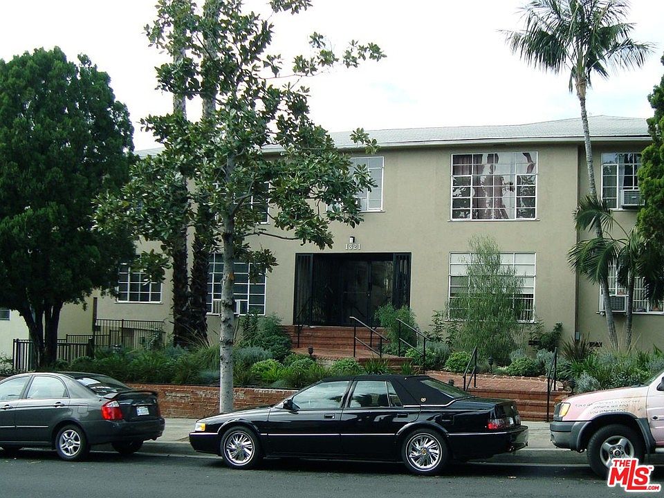 1st image of 1321 N Laurel Ave APT 2
