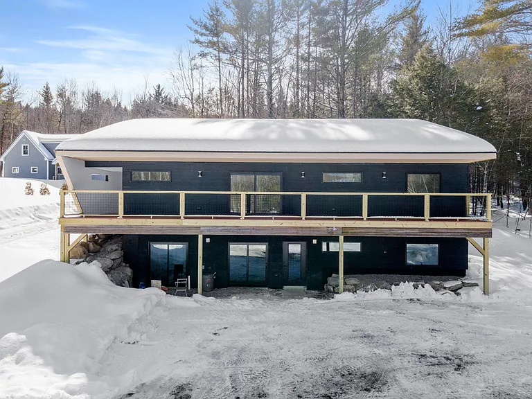 550 Texas Hill Rd #B — Photo 23