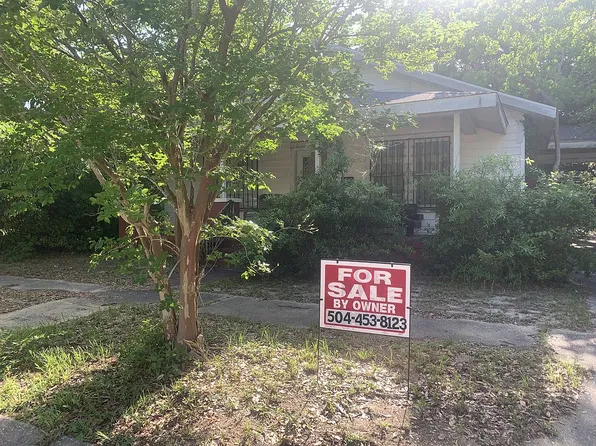 11 N F St, Pensacola, FL 32502