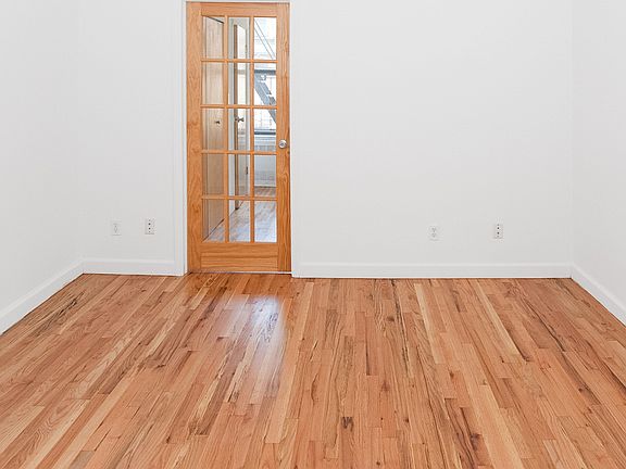 3rd image of 216 E 83rd St #4FE