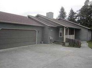 880 Grandview Ave, Grants Pass, OR 97527